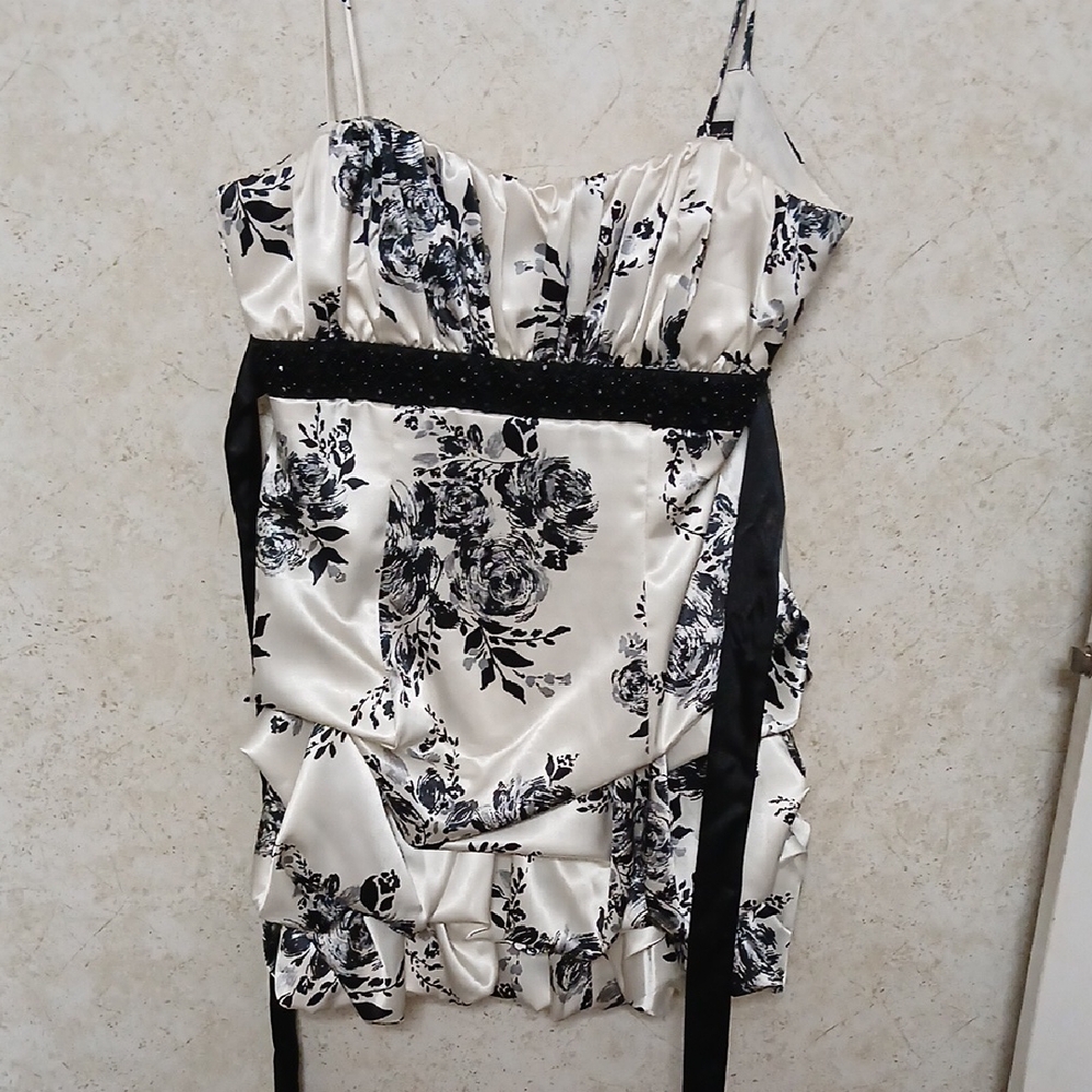 City Triangles Black and White Ruched Mini Dress